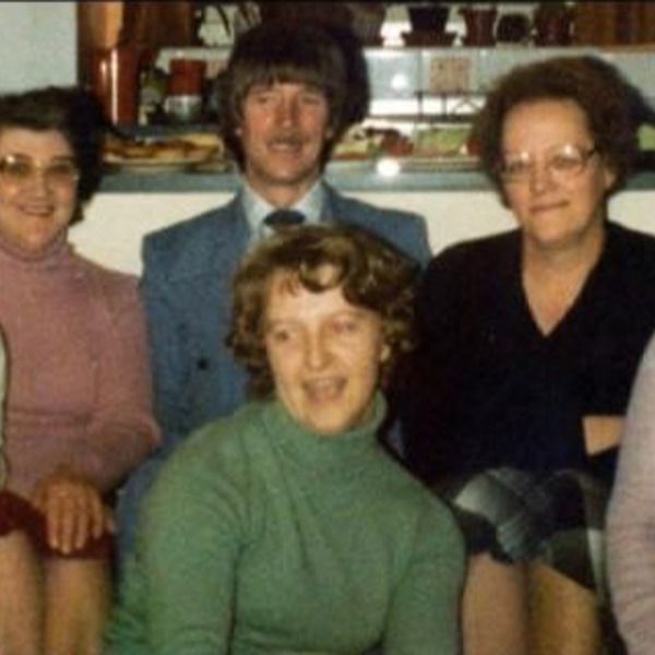 Inside Thirkhill Court 1