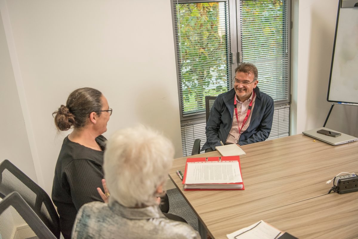 A.SMY Accent2024bigconversation0074 Medium