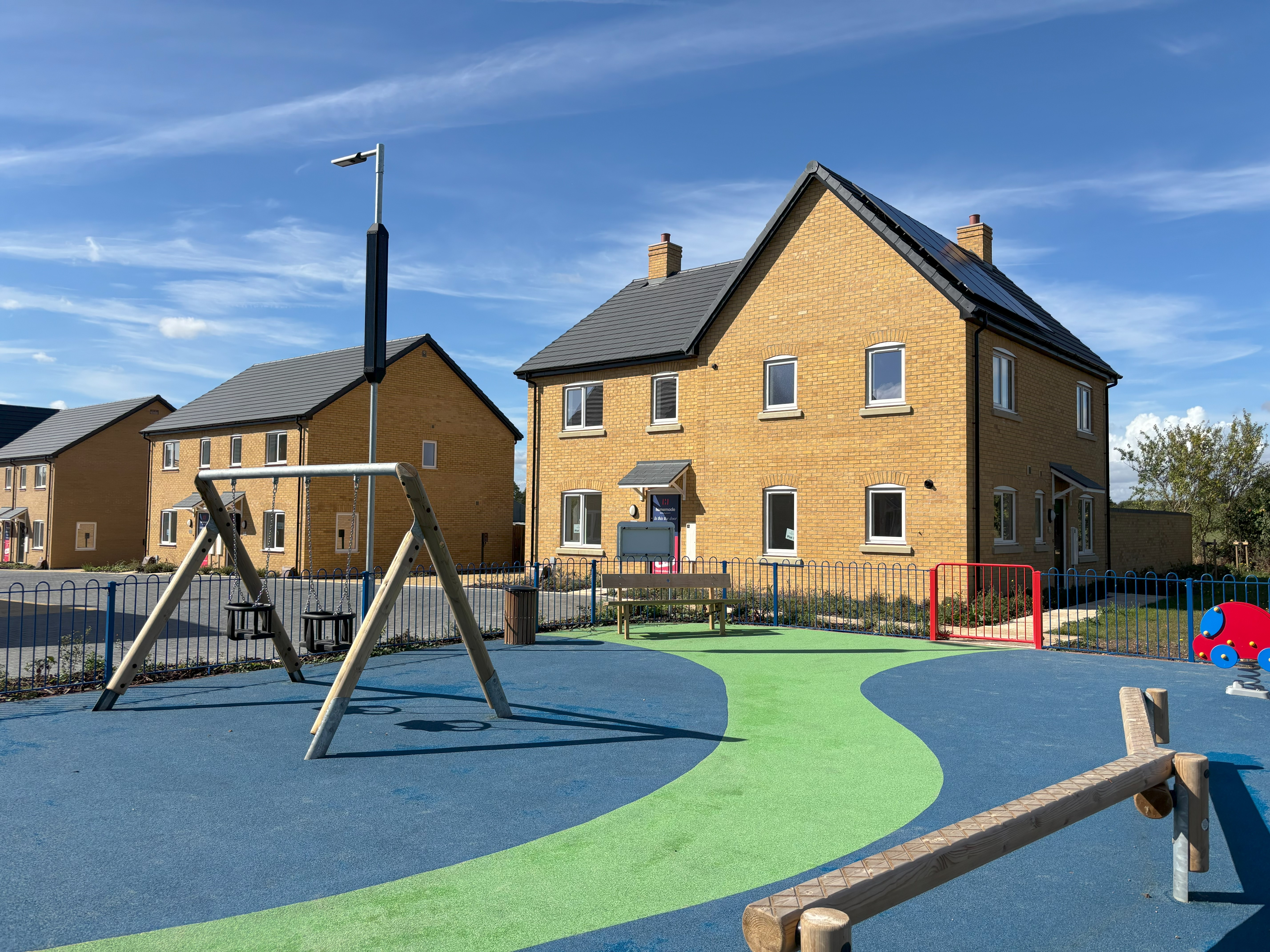 Orchard View Bluntisham Hig Res Media Use